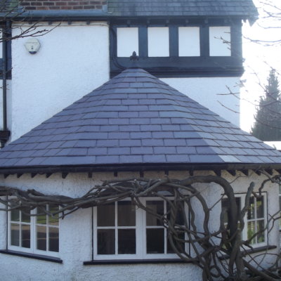 A new Cheshire roof using new Penrhyn Slates featuring 'Mitred Hips'