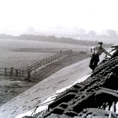 Gerald Emerton 'on the tools'